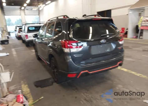 2024 Subaru Forester Sport z USA, uszkodzony, nr VIN JF2SKAGC9RH438444